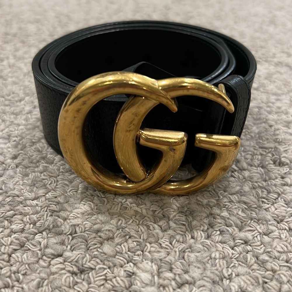 Gucci GG Marmont wide black leather belt with gold buckle - Picture 3 of 10